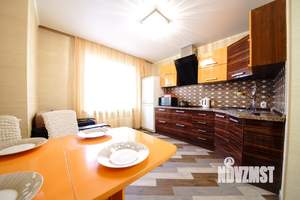 2-к квартира, посуточно, 78м2, 18/24 этаж