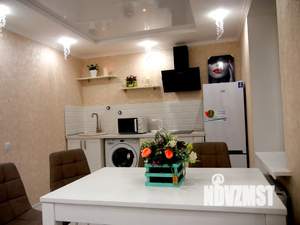 2-к квартира, посуточно, 42м2, 10/10 этаж