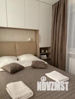 2-к квартира, посуточно, 42м2, 9/23 этаж