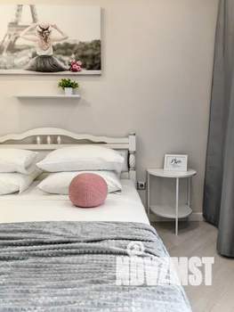 Студия квартира, посуточно, 30м2, 9/25 этаж