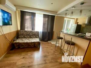 1-к квартира, посуточно, 40м2, 1/10 этаж