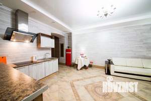 1-к квартира, посуточно, 70м2, 1/1 этаж