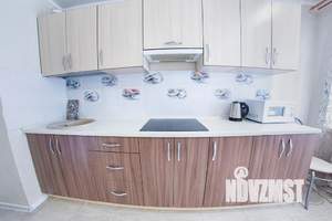 1-к квартира, посуточно, 42м2, 4/25 этаж