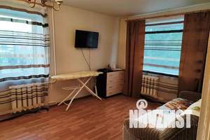 1-к квартира, посуточно, 30м2, 3/6 этаж