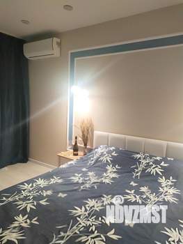 Студия квартира, посуточно, 38м2, 23/25 этаж