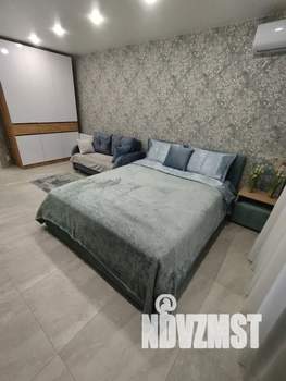 2-к квартира, посуточно, 65м2, 1/10 этаж