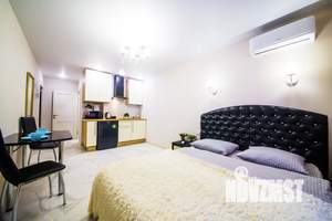 Студия квартира, посуточно, 32м2, 2/24 этаж