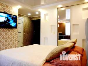 1-к квартира, посуточно, 40м2, 3/10 этаж