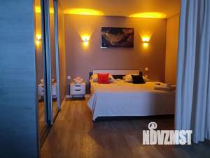 Студия квартира, посуточно, 48м2, 11/17 этаж