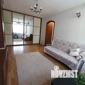 2-к квартира, посуточно, 50м2, 2/9 этаж