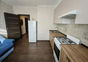 1-к квартира, на длительный срок, 45м2, 4/10 этаж