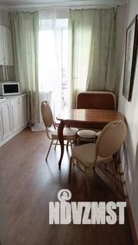 1-к квартира, посуточно, 38м2, 6/14 этаж