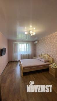 1-к квартира, посуточно, 35м2, 7/9 этаж