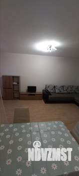 Студия квартира, на длительный срок, 41м2, 8/10 этаж