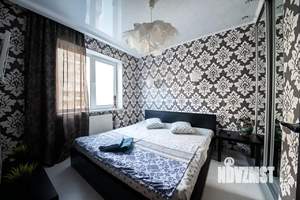 1-к квартира, посуточно, 60м2, 6/25 этаж