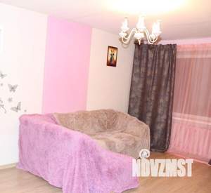 1-к квартира, посуточно, 50м2, 1/1 этаж