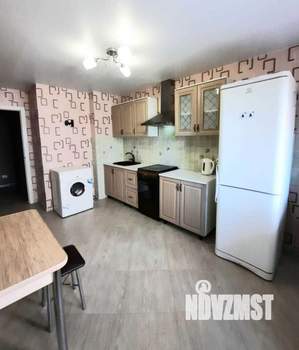 1-к квартира, посуточно, 47м2, 1/1 этаж