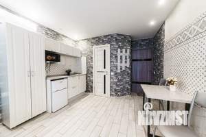 Студия квартира, посуточно, 25м2, 3/3 этаж