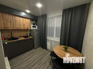 3-к квартира, посуточно, 60м2, 1/5 этаж