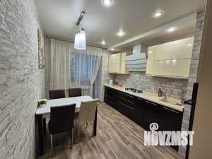 3-к квартира, посуточно, 80м2, 1/10 этаж