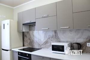 1-к квартира, посуточно, 45м2, 9/16 этаж