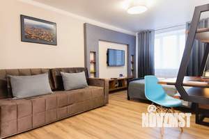 1-к квартира, посуточно, 45м2, 8/10 этаж