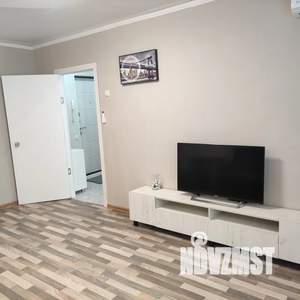 2-к квартира, посуточно, 50м2, 5/5 этаж