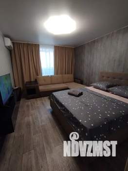 1-к квартира, посуточно, 38м2, 9/10 этаж