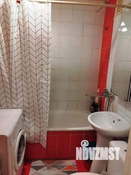 1-к квартира, посуточно, 32м2, 3/6 этаж