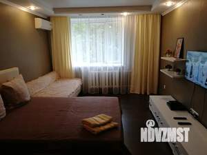 1-к квартира, посуточно, 40м2, 3/10 этаж