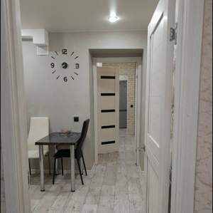 Студия квартира, на длительный срок, 38м2, 2/10 этаж