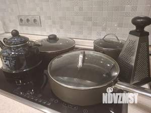 Студия квартира, посуточно, 37м2, 6/10 этаж