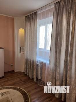 1-к квартира, посуточно, 37м2, 4/9 этаж