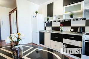 1-к квартира, посуточно, 52м2, 1/1 этаж