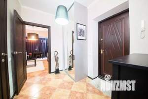 1-к квартира, посуточно, 55м2, 1/1 этаж