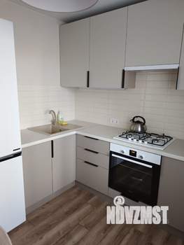 1-к квартира, посуточно, 34м2, 2/10 этаж