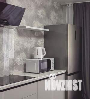 1-к квартира, посуточно, 39м2, 8/23 этаж