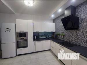 2-к квартира, посуточно, 60м2, 20/25 этаж