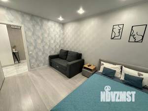 1-к квартира, посуточно, 42м2, 18/19 этаж