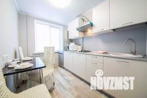 3-к квартира, посуточно, 70м2, 6/10 этаж