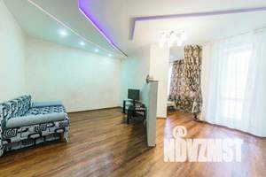 1-к квартира, посуточно, 50м2, 8/19 этаж