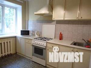 1-к квартира, посуточно, 45м2, 1/9 этаж