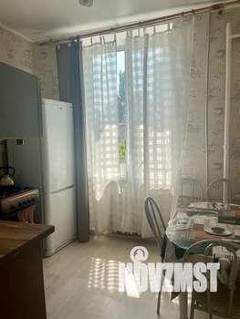 2-к квартира, посуточно, 47м2, 4/4 этаж