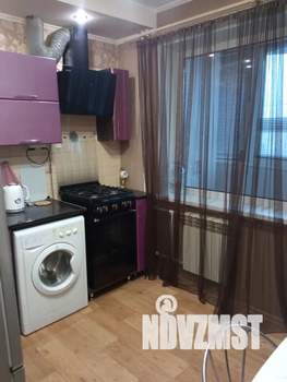 1-к квартира, посуточно, 37м2, 10/10 этаж