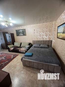 1-к квартира, посуточно, 40м2, 3/9 этаж