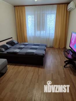 1-к квартира, посуточно, 41м2, 8/10 этаж