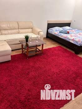 1-к квартира, посуточно, 42м2, 2/10 этаж