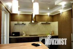 1-к квартира, посуточно, 38м2, 3/10 этаж