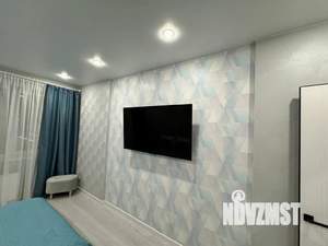 1-к квартира, посуточно, 42м2, 18/19 этаж