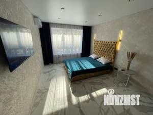 1-к квартира, посуточно, 40м2, 11/22 этаж